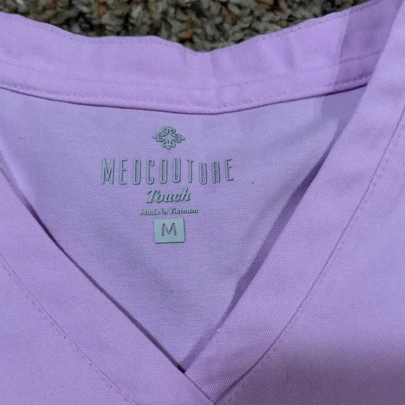 Med Couture Lavender Pink V-Neck Scrub Top & Jogger Pants - Picture 3 of 5